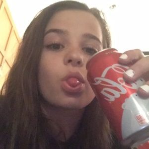 Meet your Posher, Lexis